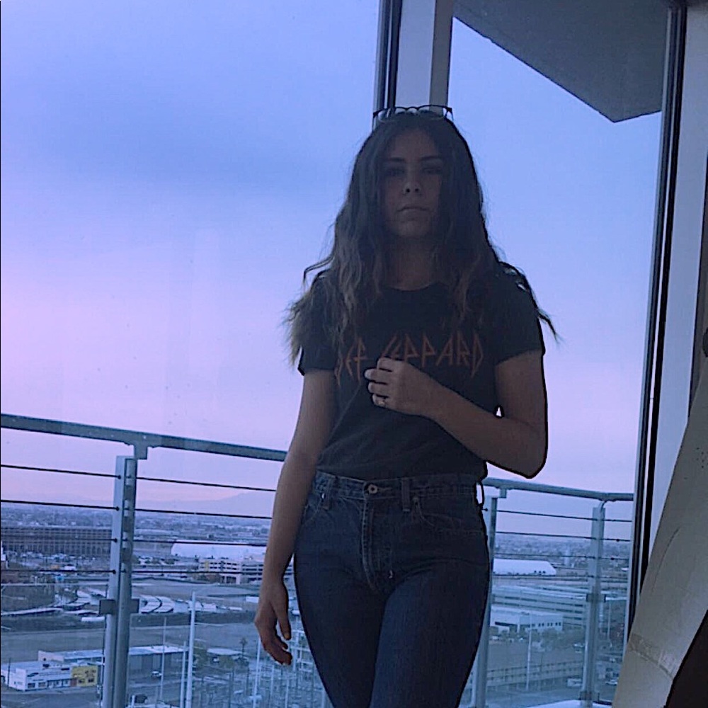 Meet your Posher, Naiyana